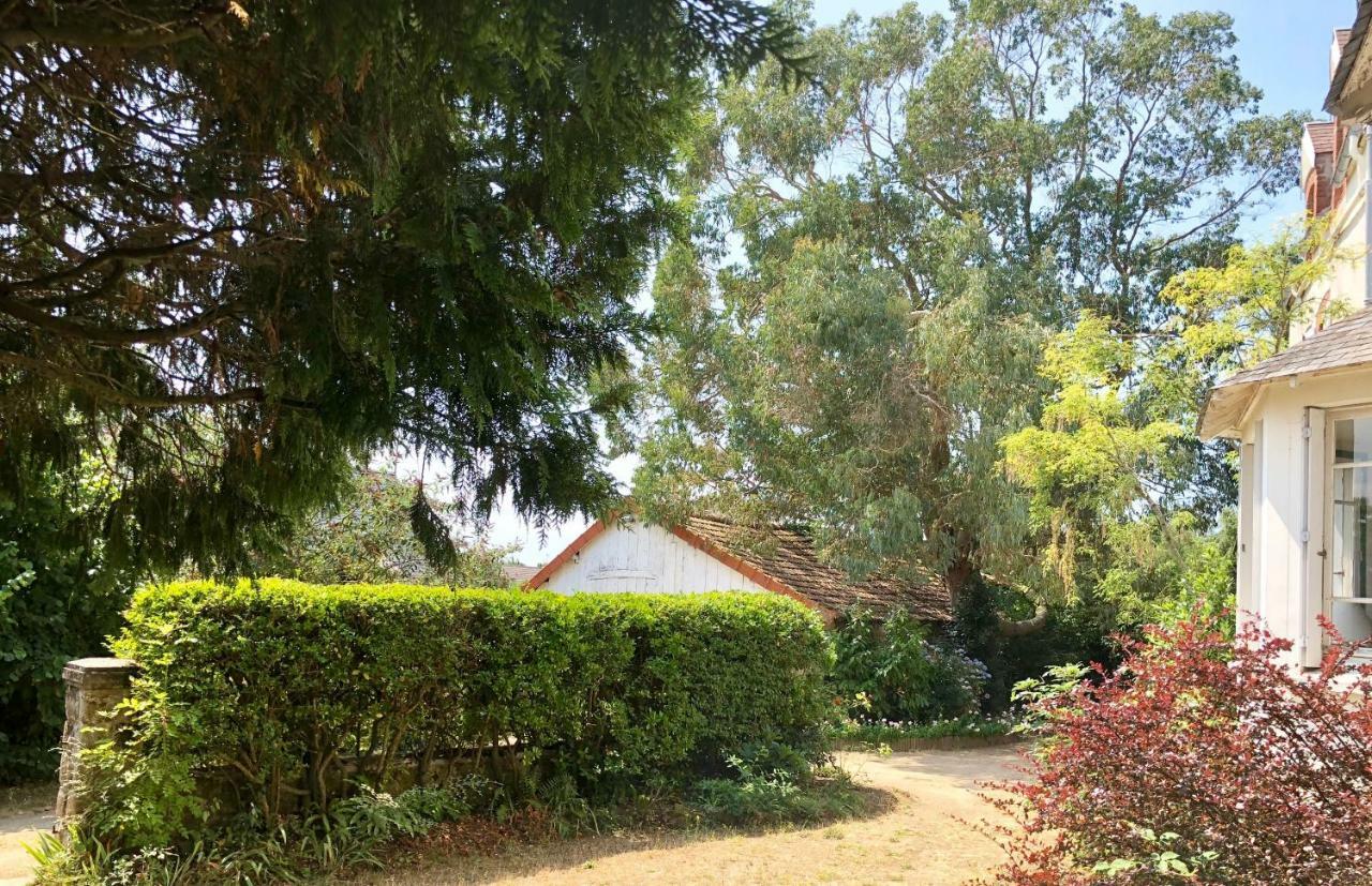 Villa Le Vieux Nid à Carolles Extérieur photo